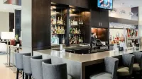 DoubleTree by Hilton Bristol - bar