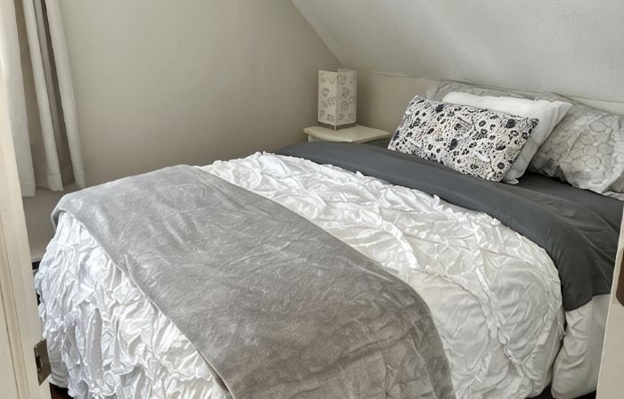 1br-1bth- Furnished Apartment in Chardon