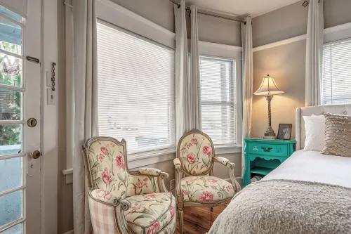 Charming apartment with WiFi and AC, two blocks to the beach - Condos