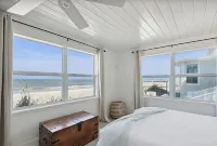 "Seaglass Cottage" - Direct Oceanfront, Vilano beach access near St. Augustine - Beach