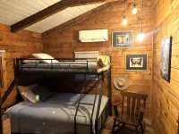 Bunkhouse 38: Serene Wilderness Retreat near Esopus Creek