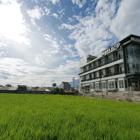 Muara Hotel Bukittinggi