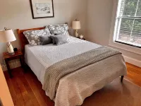 SEABATICAL. Lovely beach house steps to the beach with private pool - 무료 와이파이