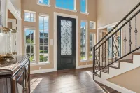 Luxurious, spacious, private- yet close to all of DFW's finest attractions. - Homestays
