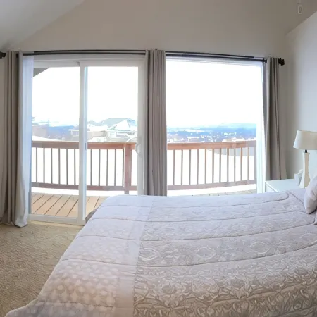Best Views in Anchorage! Totally Private, Romantic, and Family Friendly Suite!