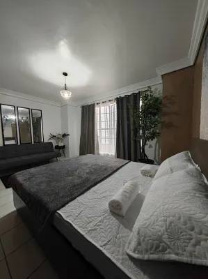 Escape to LuxHomme Your Spacious Sanctuary in the Heart of Baguio - Kylpyammeita