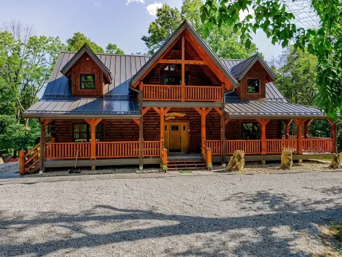 New luxurious Cabin, 10 min away from old man cave - Chalets