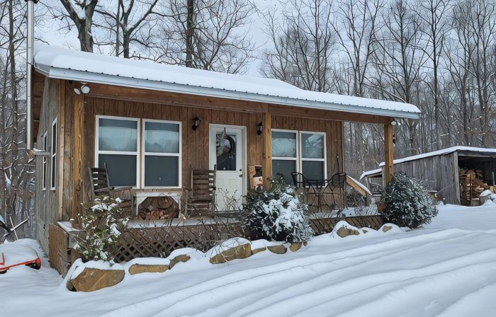 Cozy Cottage on Our Private Lake and 75 Wooded Acres