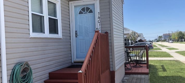 Top Brigantine Location! Modern Home. Walk to Beach, Eateries. Dogs Welcome. Hotels in Brigantine