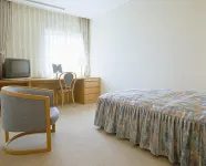 Kawasaki International Center Hotel - parking