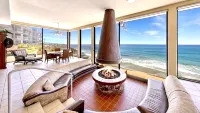 REMODELED 3 BEDROOM 2.5 BA. HOME ACROSS FROM PRIVATE BEACH OR WALK TO DOG BEACH! - WiFi