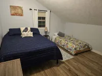 Shady Cliff Rock House - 3-Star