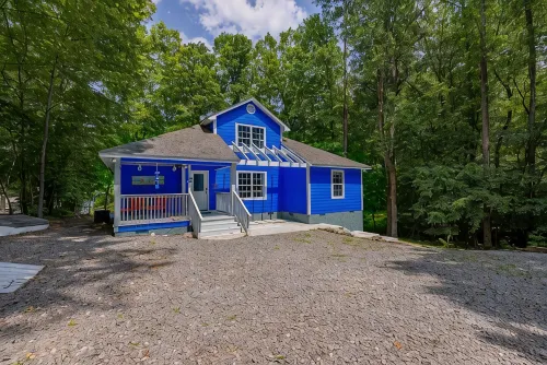 Lake Gaston Lyons creek 3 bedroom plus bunkbed loft 2 bathroom sleeps 10-12 - 4-Star