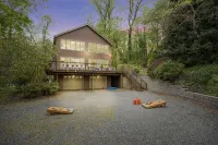 Family Luxury: 5Br, Beach, Kayaks, GameRm, Arcade, MovieRm, PingPong, Fire Pit - Homestays