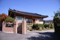 Suncheon Bay Hwangto Hanok Pension - 廚房