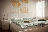 PS2: Bright, renovated old apartment in a district in the south of Trier - ห้องครัว