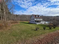 Abigail's Country House. 2 minutes To Skiing. Swimming, Hiking very close by. - Balkon