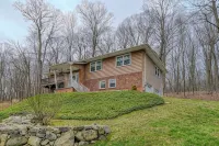 Charming Home in Cold Spring - 30-Min Drive to West Point - 무료 와이파이