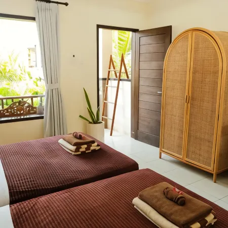 Kala Surf Camp