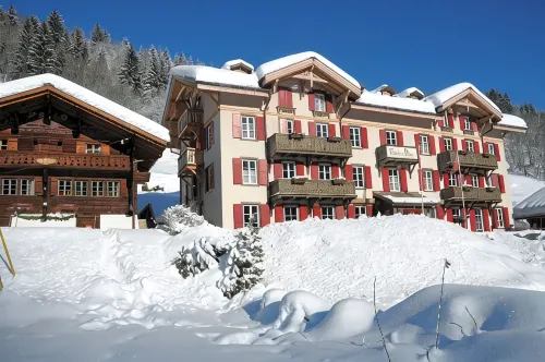 Historic Hotel du Pillon - 3-Star