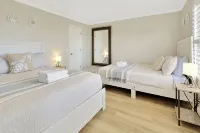 •Beautiful Florida Home • Heated Pool • Private & Relaxing - Pools
