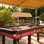 Sashas Holiday Village - بار