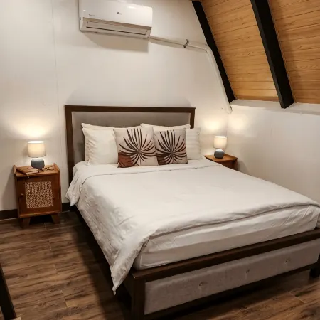 Cabins by the Generals