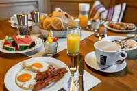 Landgasthof Zum Erdinger Weissbräu - breakfast
