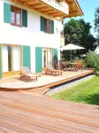 Sunny, spacious & fully equipped, castle views, close to lake/beach, restaurants - balcony