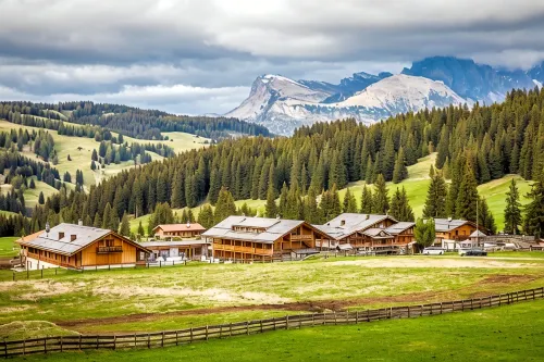 Dolomites Living Hotel Tirler - Airport Shuttle