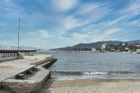 Sea View Flat in Rapallo by Wonderful Italy - appartements de vacances