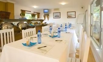 Silver Oaks Boutique Hotel