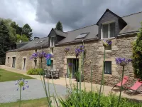 Aux Agapanthes Hotels in Malansac