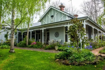 Heytesbury House Hotels in Terang