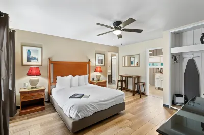 Indian Creek Lodge Hotels in Junction City