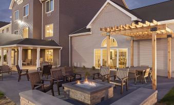 Country Inn & Suites by Radisson, Ames, IA