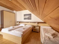 Berghi Hotel and Apartments