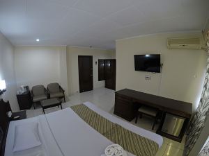 Lima's Hotel Bukittinggi