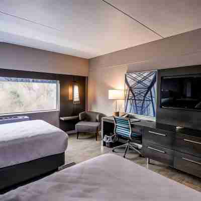 Hotel Indigo Harrisburg – Hershey Rooms