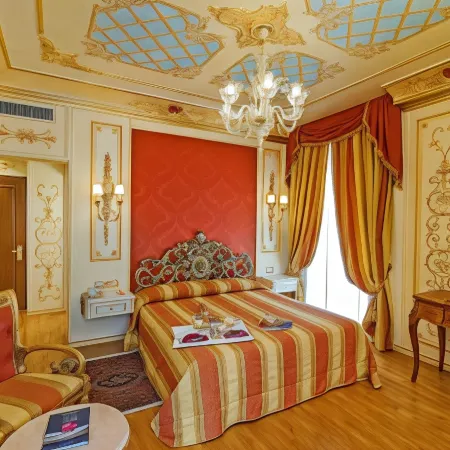 Hotel Regina Palace