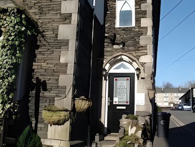 施設外観 ケンブリッジ ハウスの写真