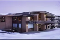 Mountain Chalet Snowmass Hotels in Basalt