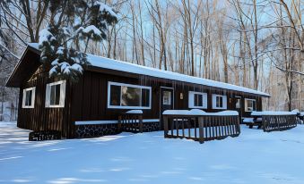 Pov Lake Resort & Glamping Campground