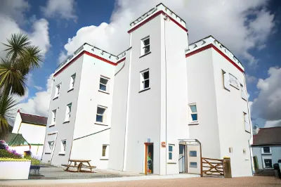 The Globe Angle Hotels in Милфорд Хейвен