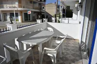 Doukas Aparthotel