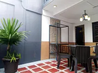 Jil's Apartelle Hotel di Laurel