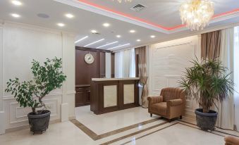 Atrium Hotel