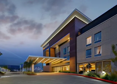 La Quinta Inn & Suites by Wyndham Morgan Hill-San Jose South