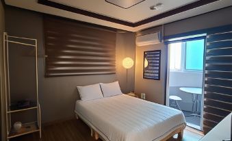 TreehouseUnseo GuestHouse