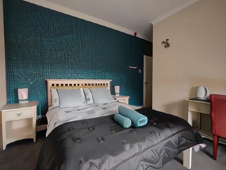 The Shoulder at Hardstoft